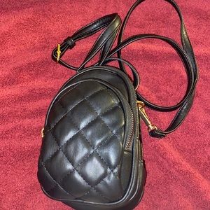 Black crossbody small purse